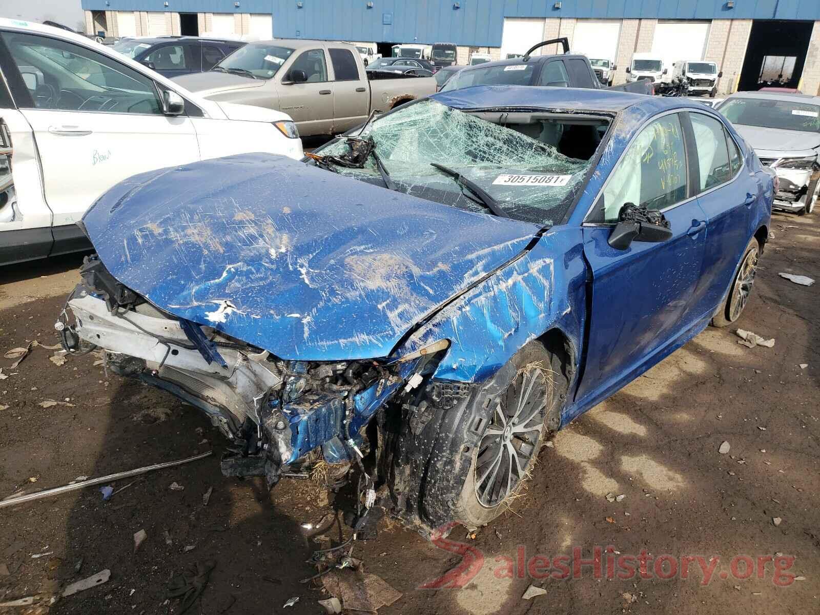 4T1B11HK3KU256707 2019 TOYOTA CAMRY