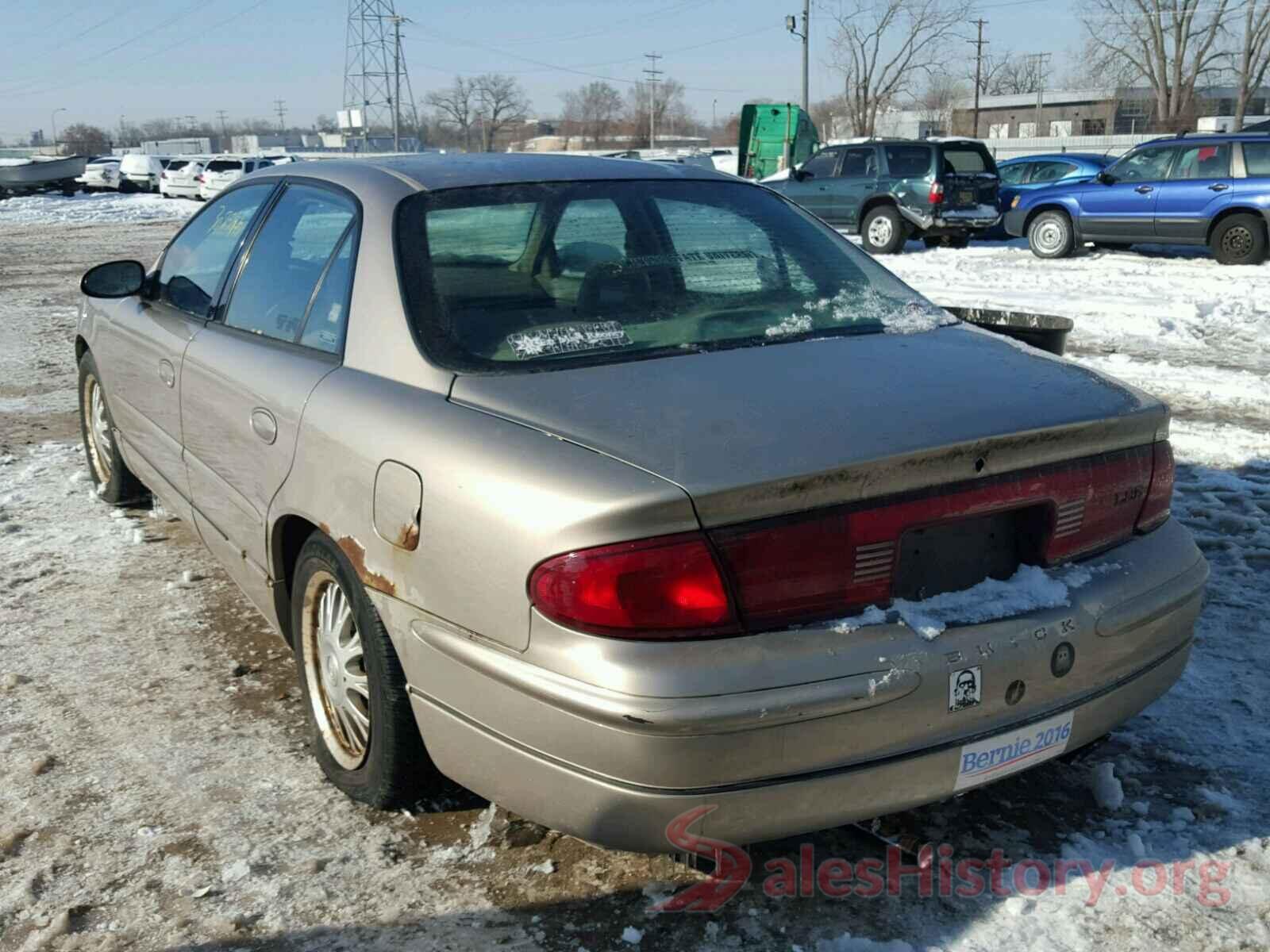 2HKRW2H57JH614212 2000 BUICK REGAL