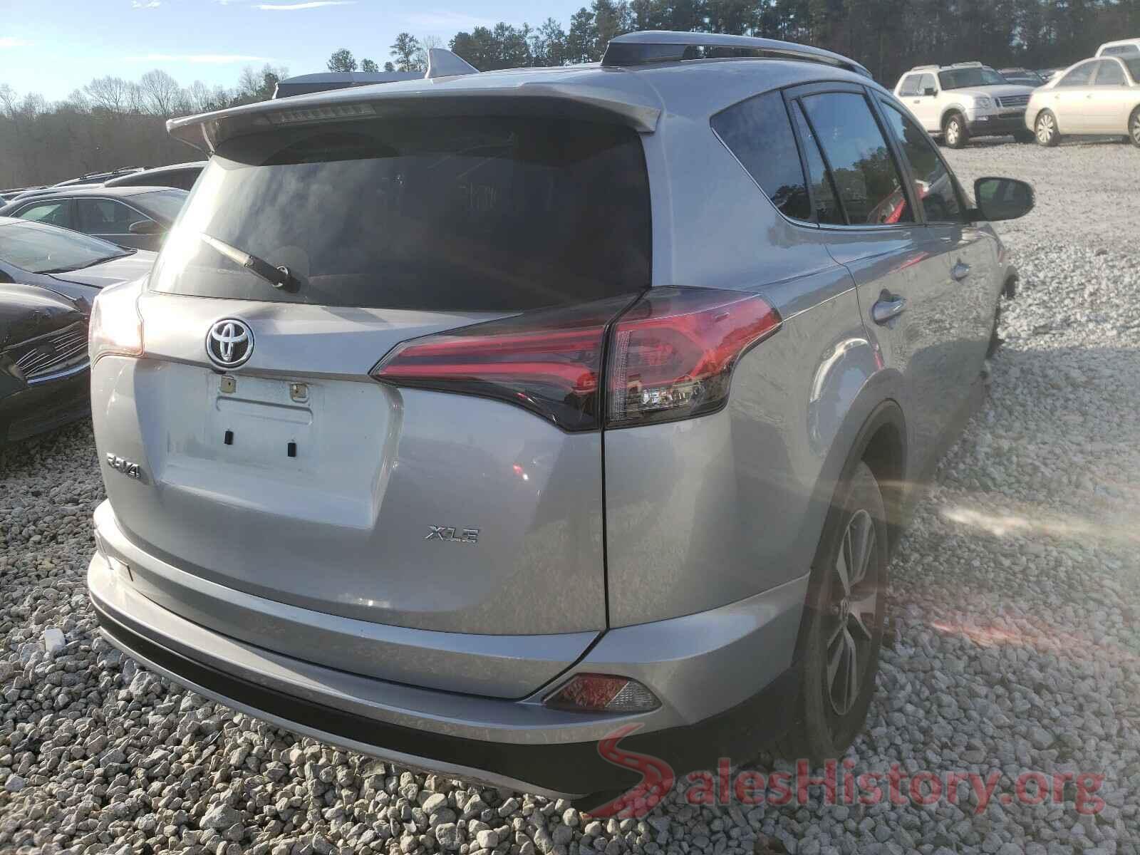 JTMWFREV9JJ212957 2018 TOYOTA RAV4