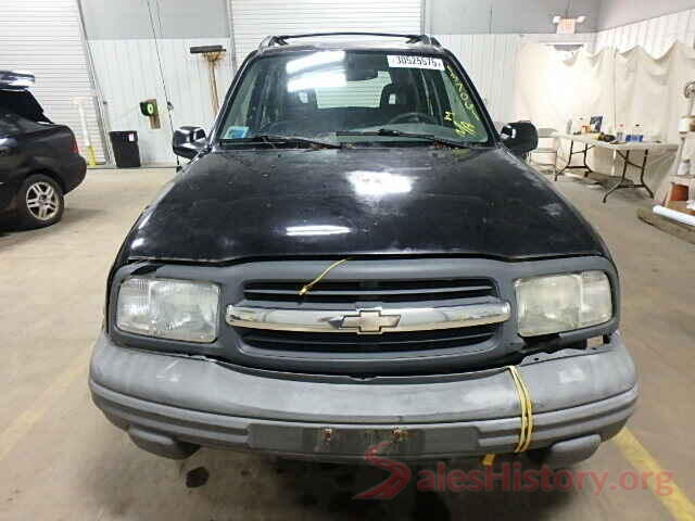 JM3KFBCMXL0825606 2003 CHEVROLET TRACKER