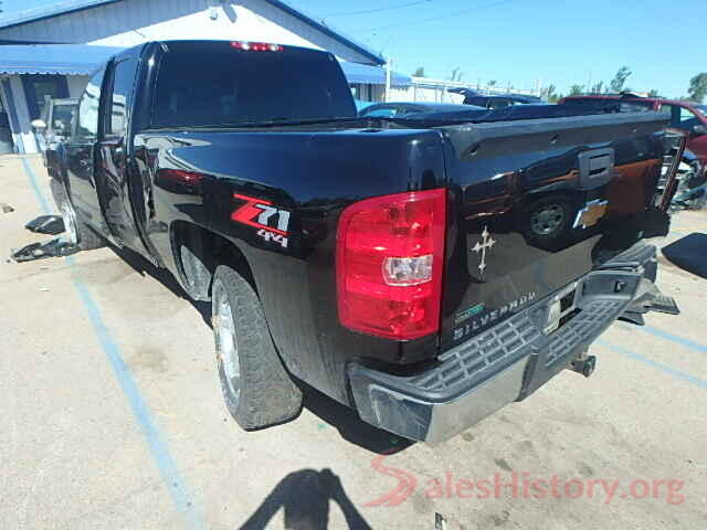 5NPD84LF8HH062035 2011 CHEVROLET SILVERADO