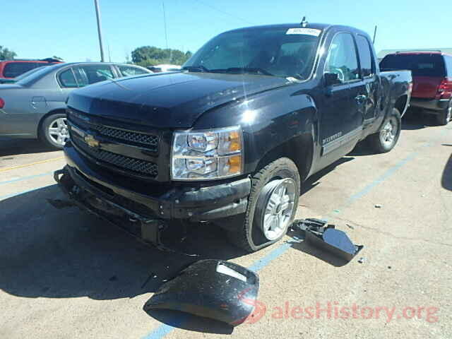 5NPD84LF8HH062035 2011 CHEVROLET SILVERADO