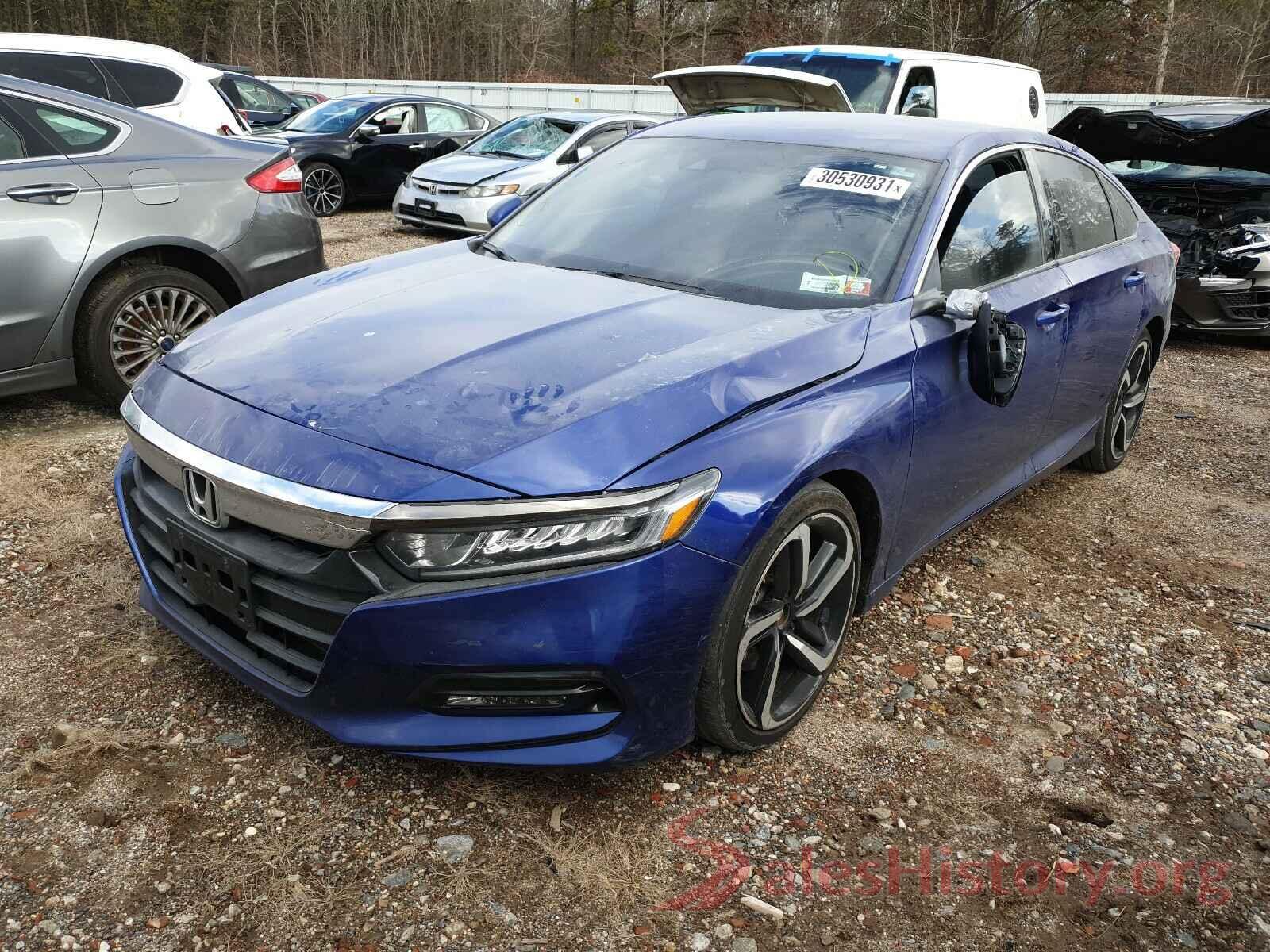 1HGCV1F34KA107699 2019 HONDA ACCORD