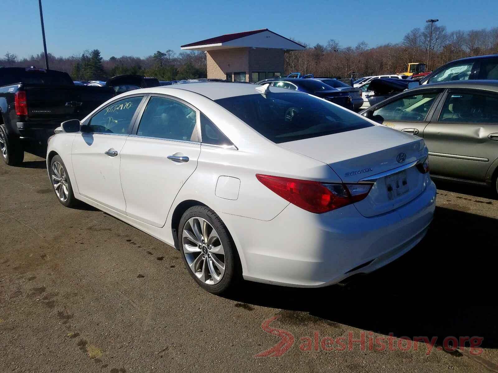 5N1DR2MN2JC604217 2011 HYUNDAI SONATA