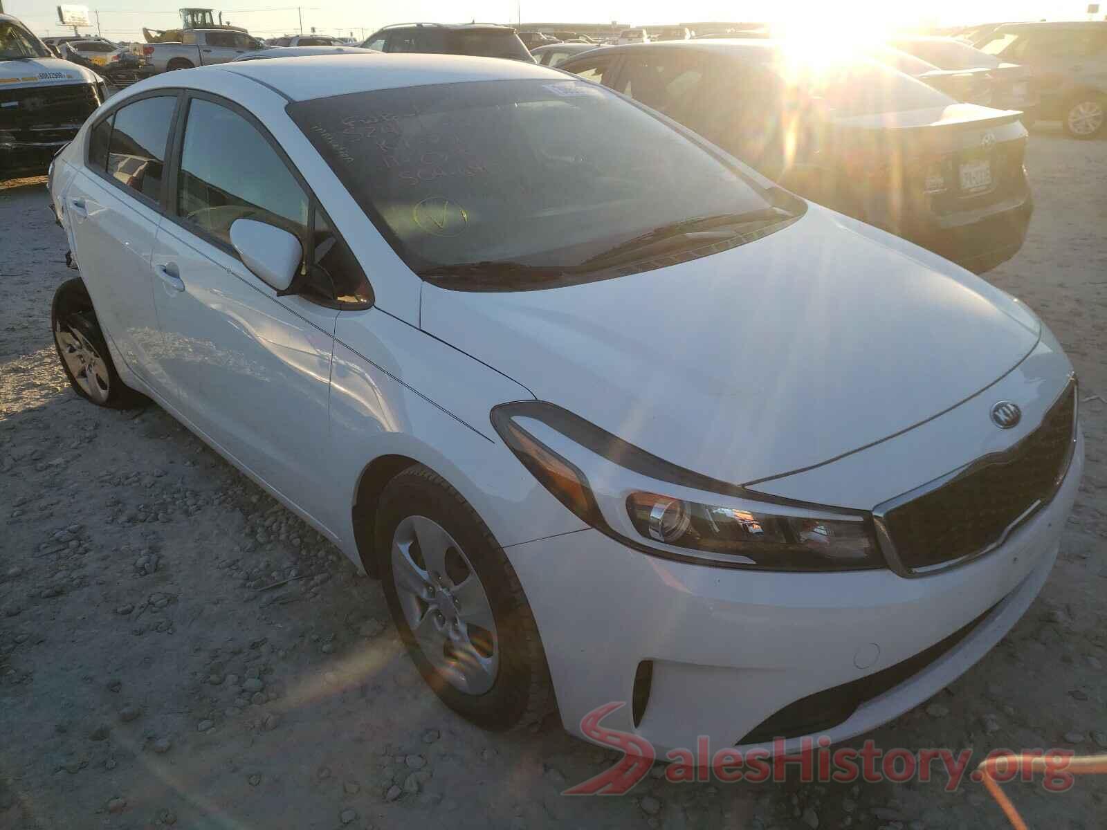 3KPFK4A77HE098289 2017 KIA FORTE