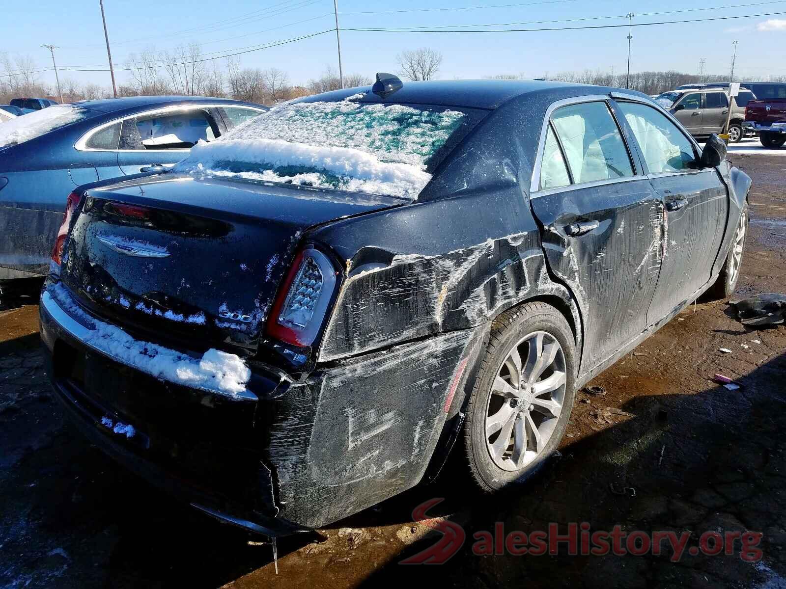 1N6AD0ER7JN725371 2017 CHRYSLER 300