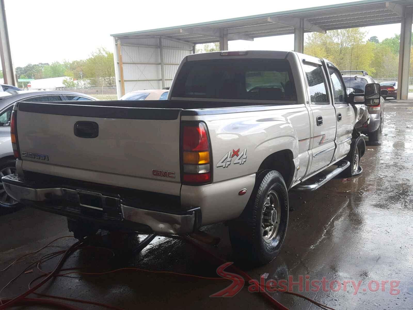 5NPEF4JA3LH017031 2004 GMC SIERRA