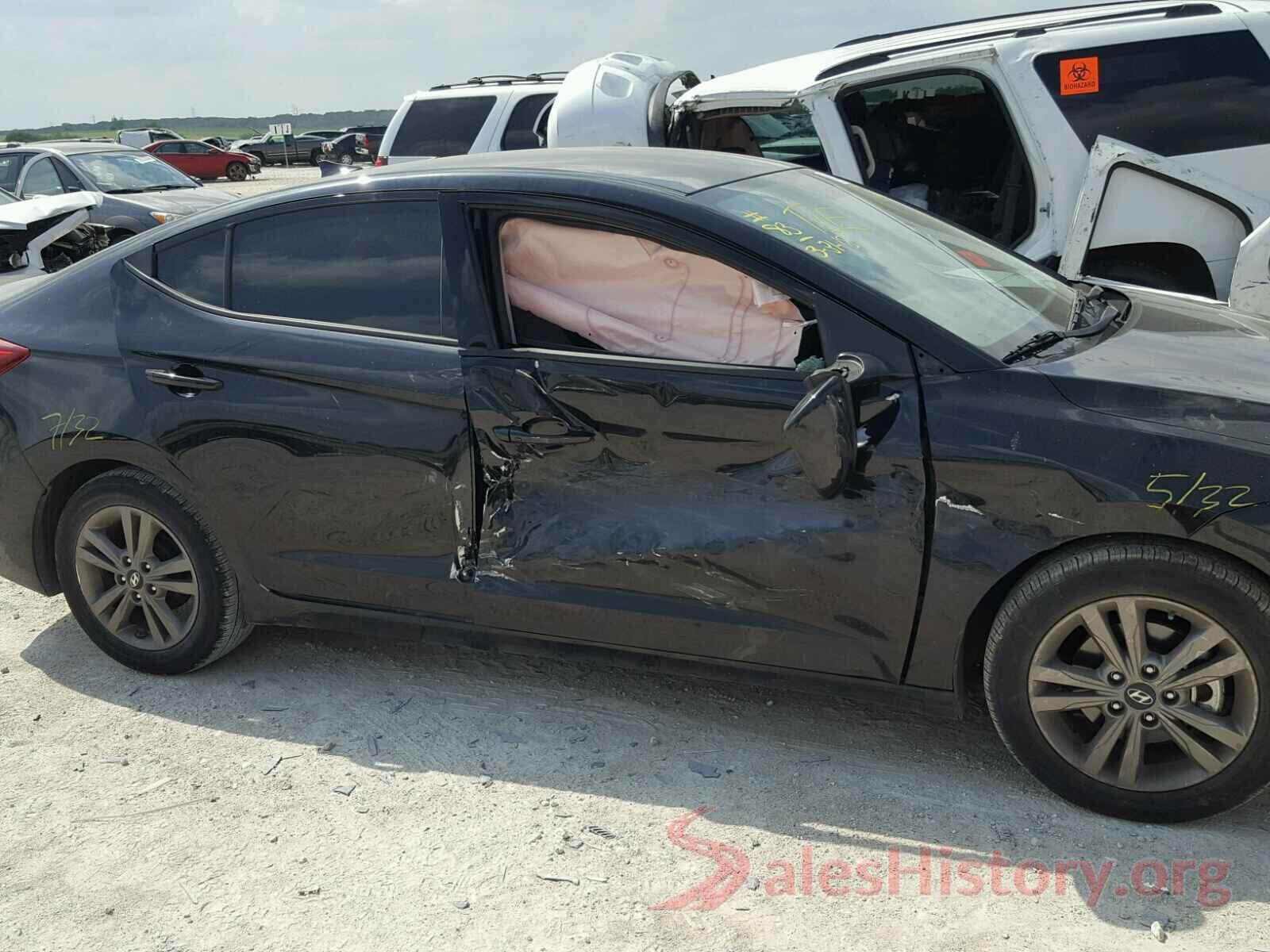 5YFBURHEXHP617697 2017 HYUNDAI ELANTRA