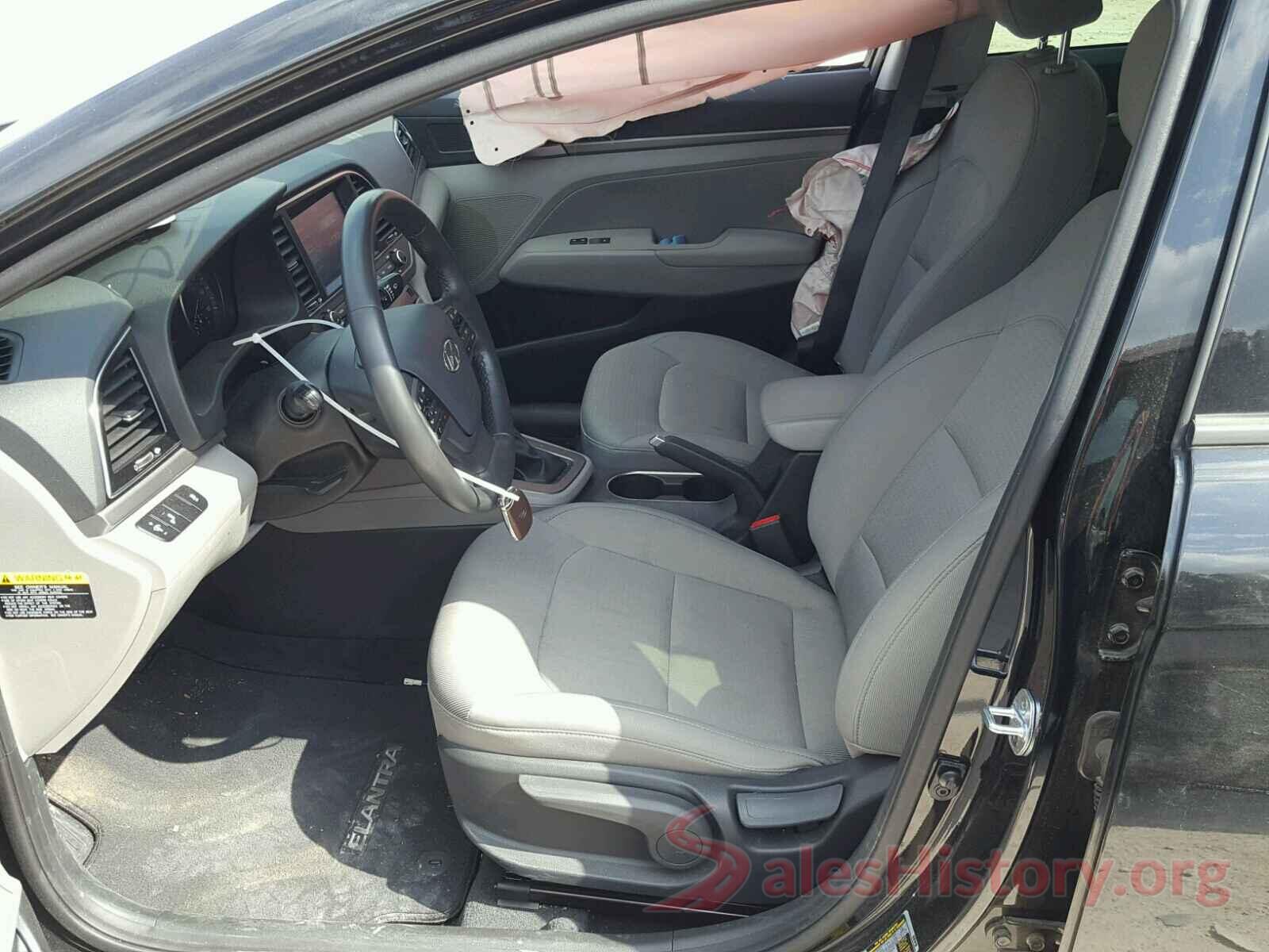 5YFBURHEXHP617697 2017 HYUNDAI ELANTRA