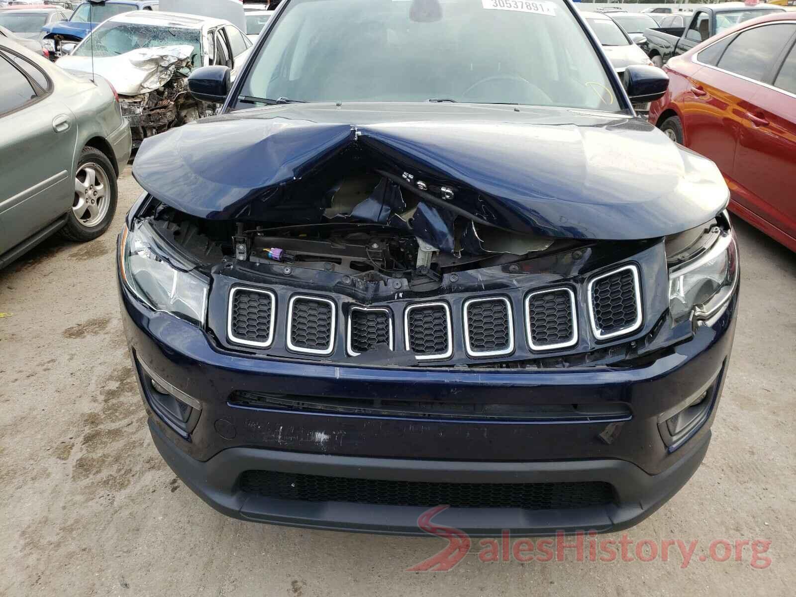 3C4NJCBB3JT137649 2018 JEEP COMPASS