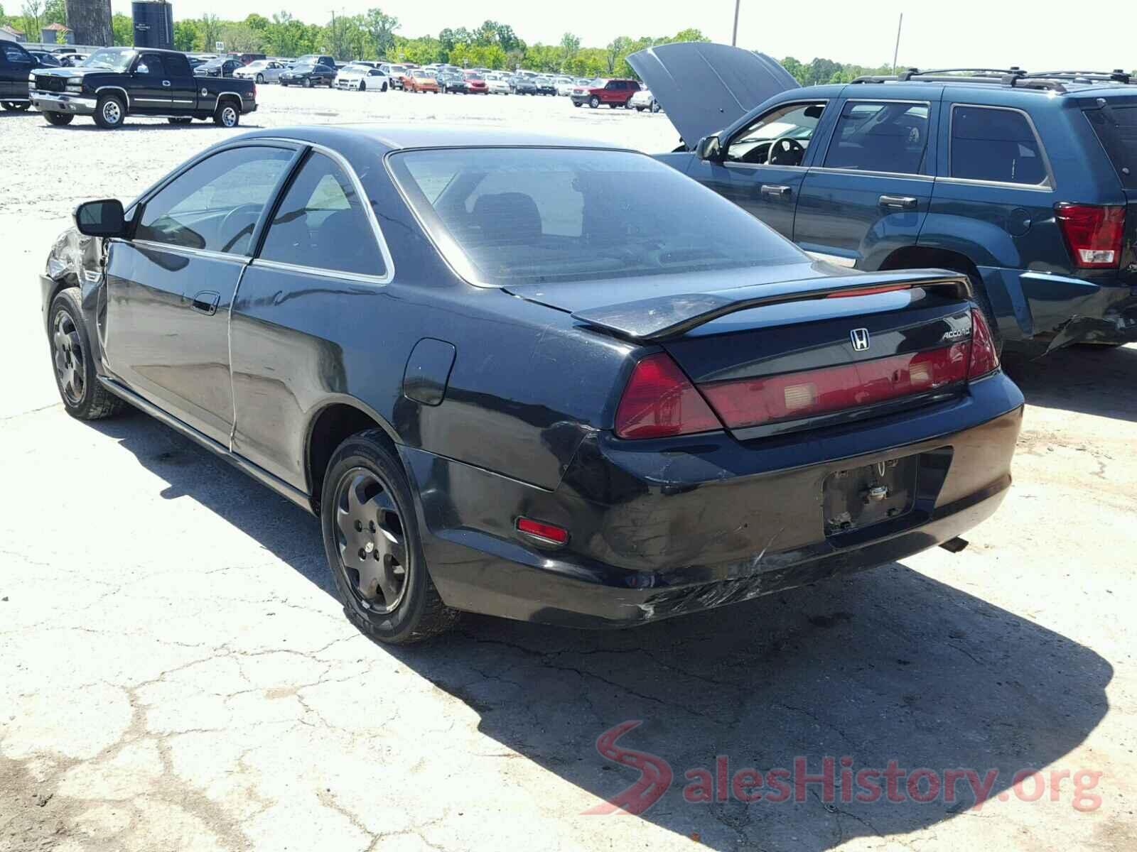 5FNYF8H00KB028812 2000 HONDA ACCORD