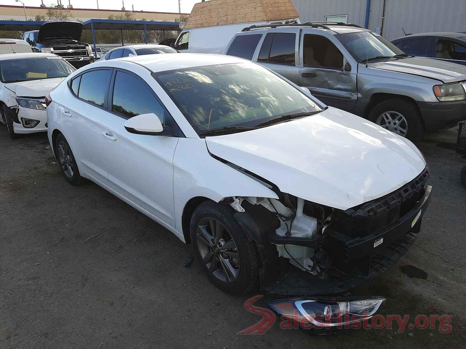 5NPD84LFXJH233471 2018 HYUNDAI ELANTRA