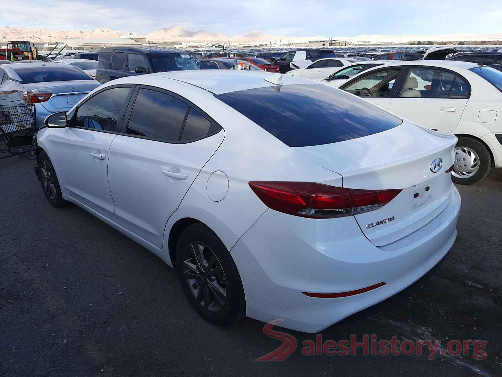 5NPD84LFXJH233471 2018 HYUNDAI ELANTRA