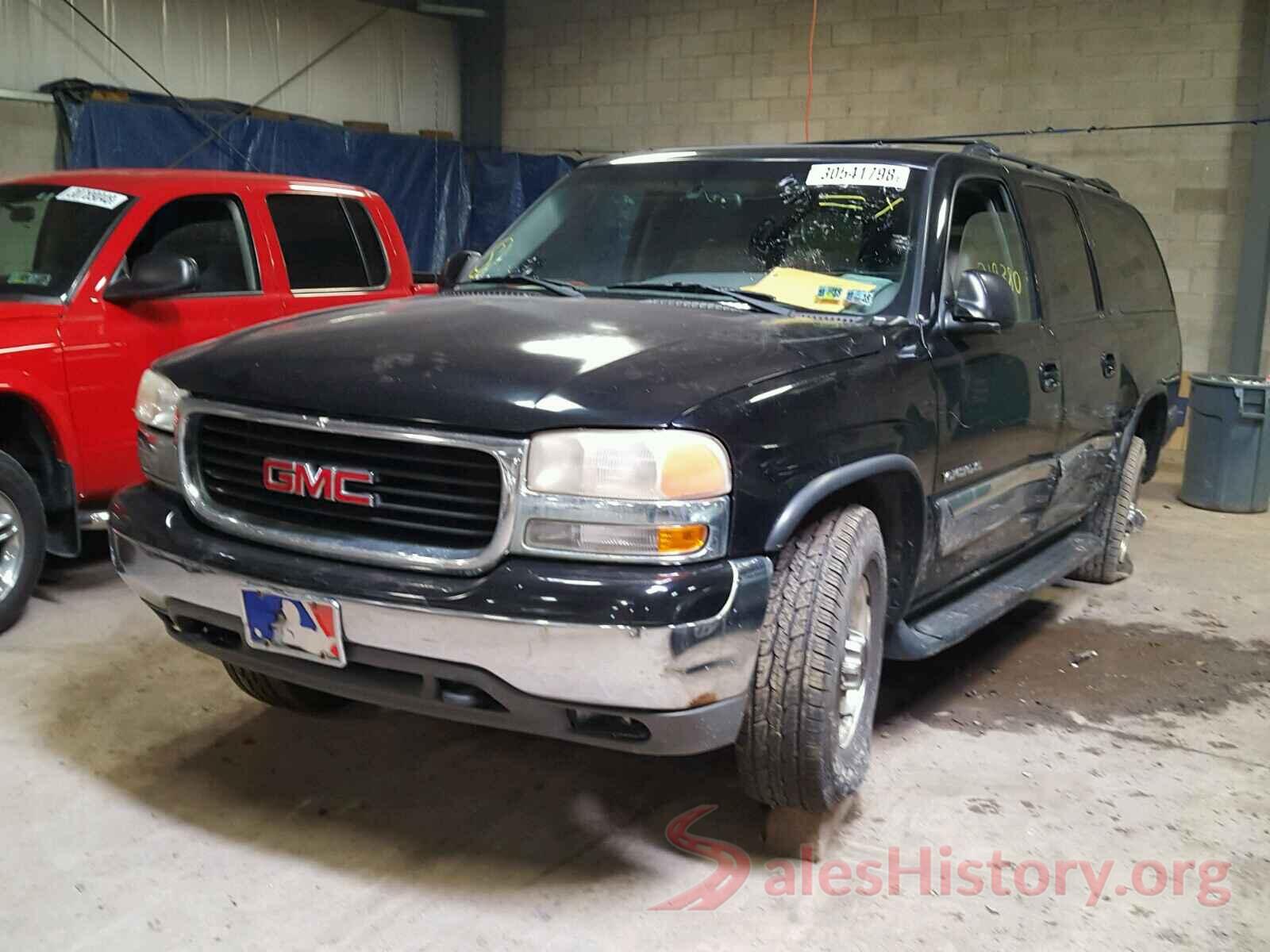 KNMAT2MT6GP716057 2001 GMC YUKON