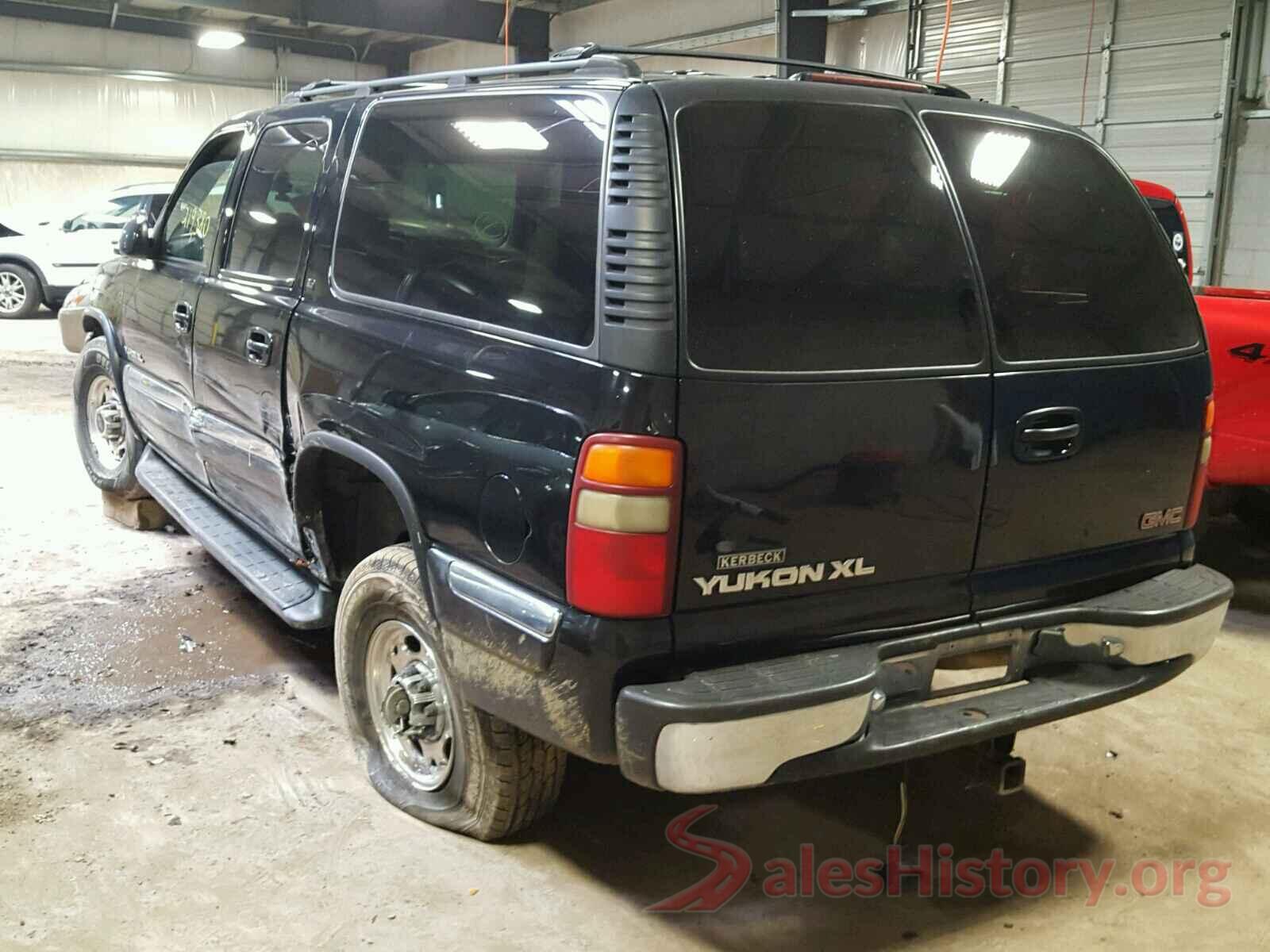 KNMAT2MT6GP716057 2001 GMC YUKON