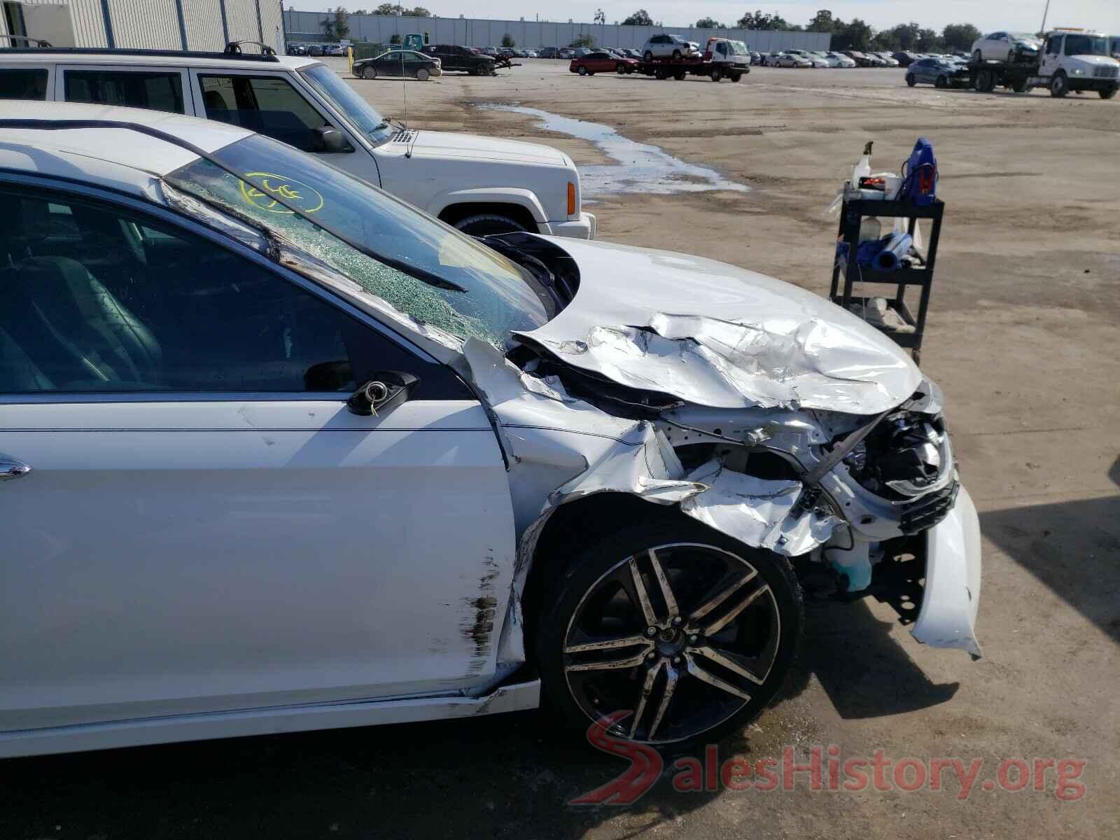 1HGCR2F60HA118373 2017 HONDA ACCORD