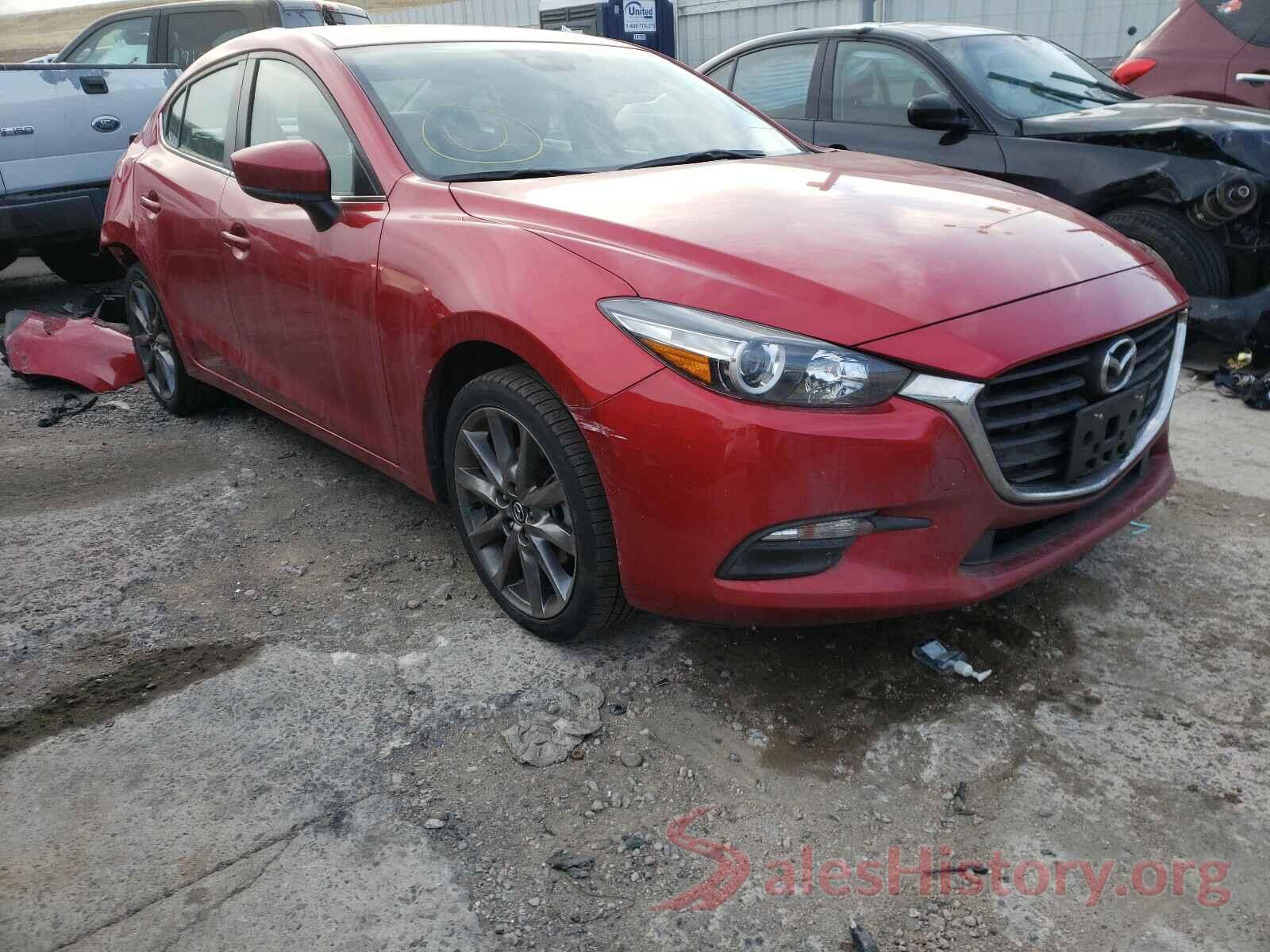 3MZBN1V34JM267172 2018 MAZDA 3