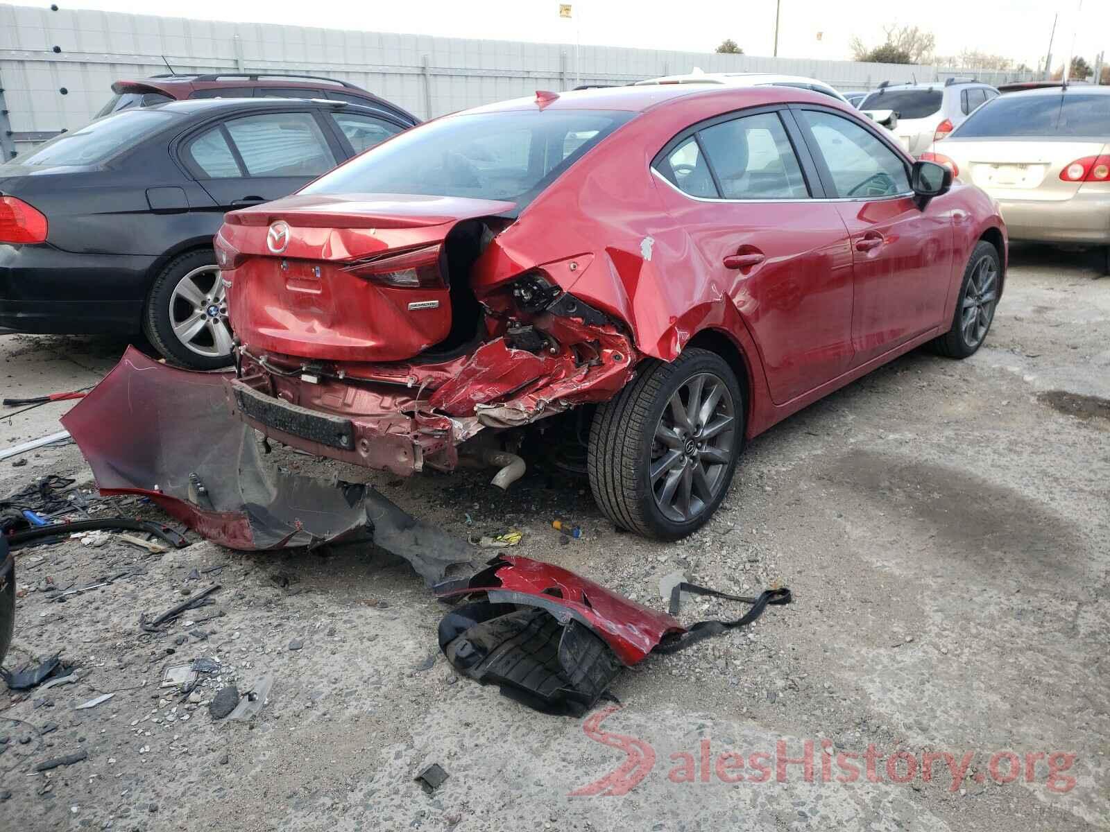 3MZBN1V34JM267172 2018 MAZDA 3