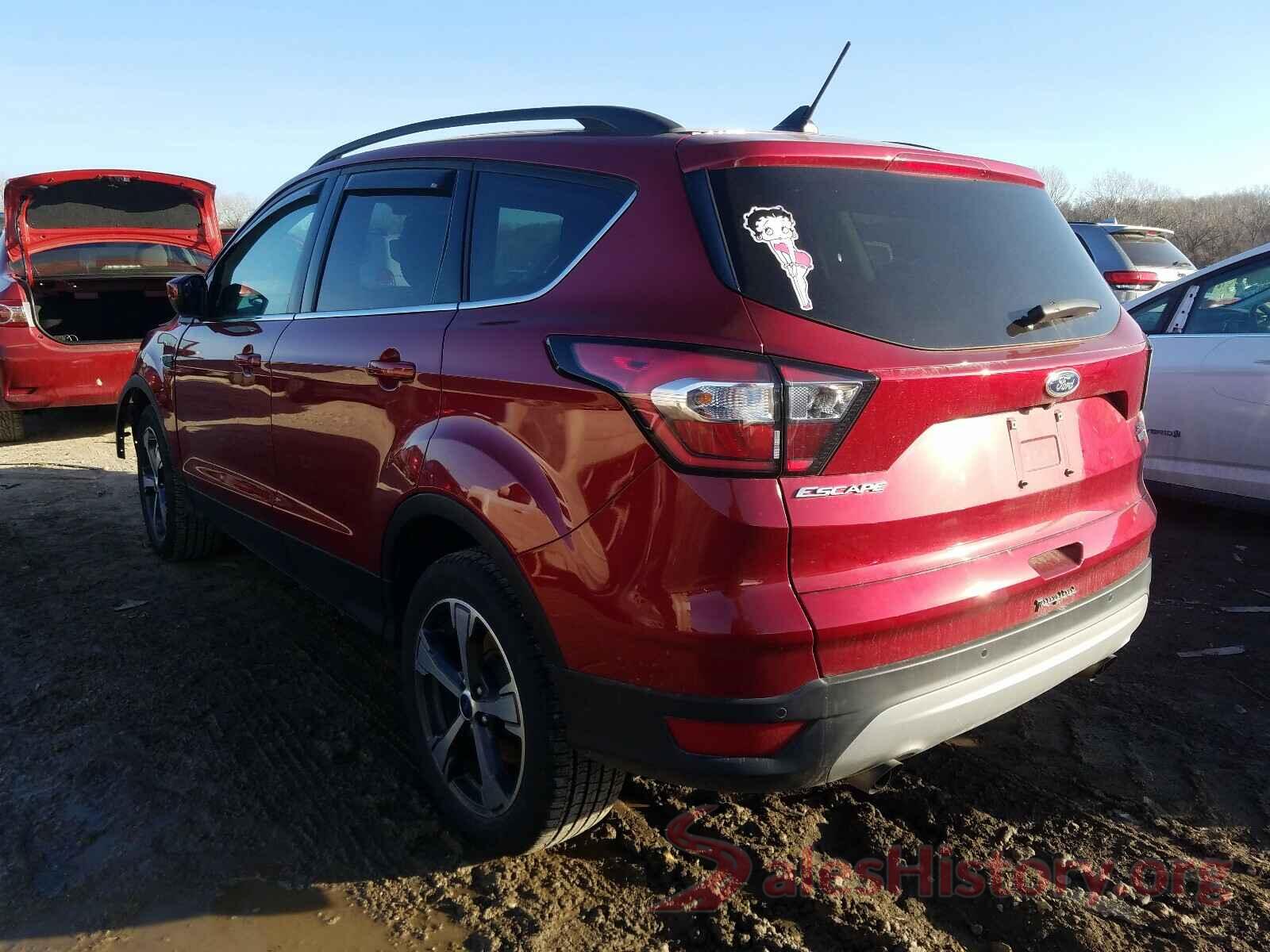 1FMCU9HD2JUA71638 2018 FORD ESCAPE