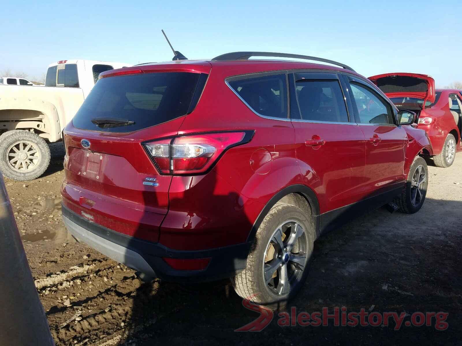 1FMCU9HD2JUA71638 2018 FORD ESCAPE