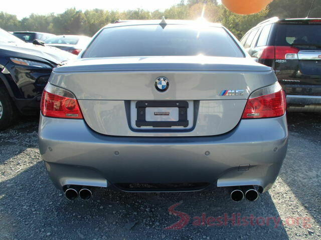 1N4AL3AP8GN304284 2006 BMW M5