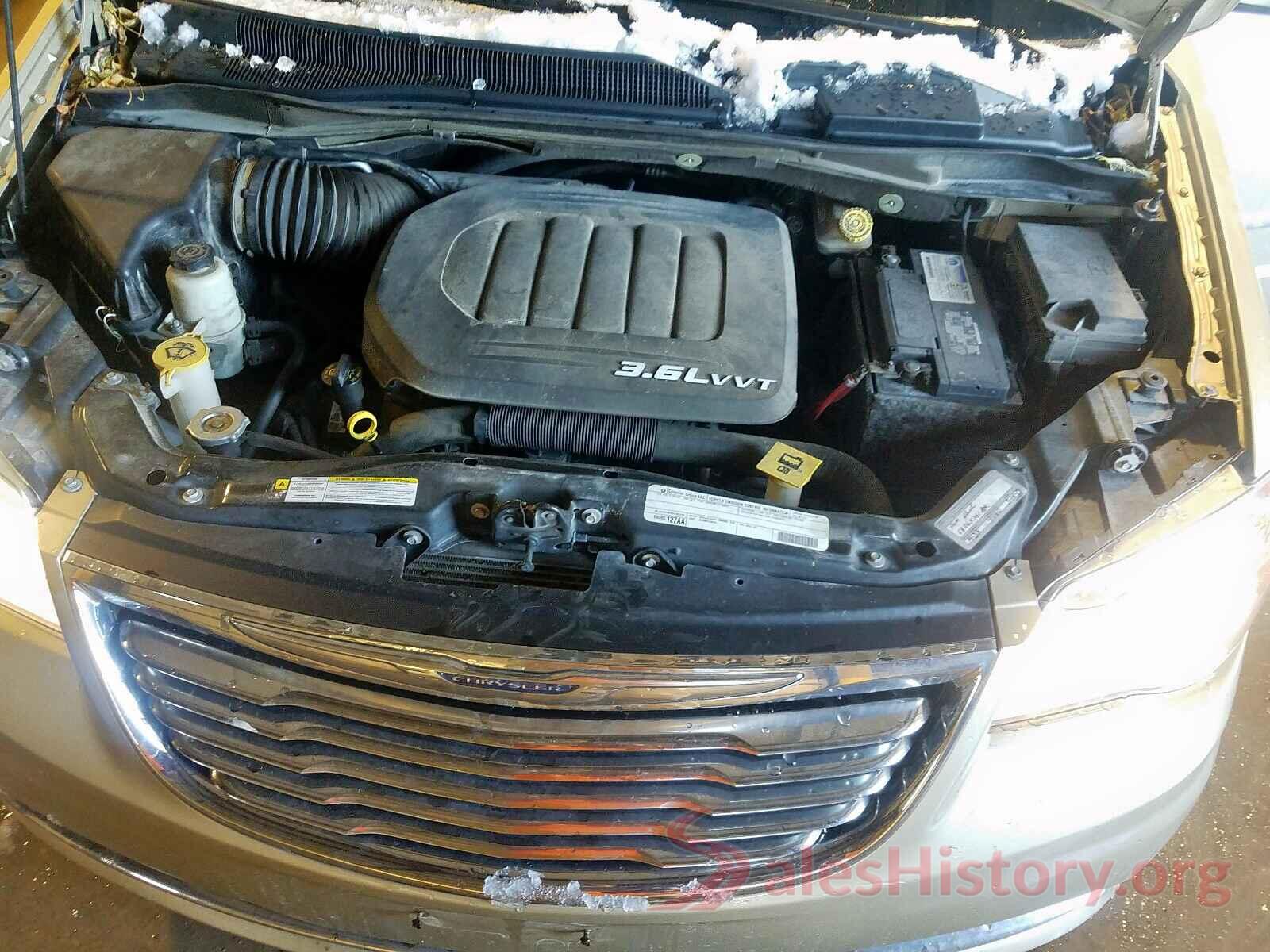 5N1AR2MNXGC666735 2011 CHRYSLER MINIVAN