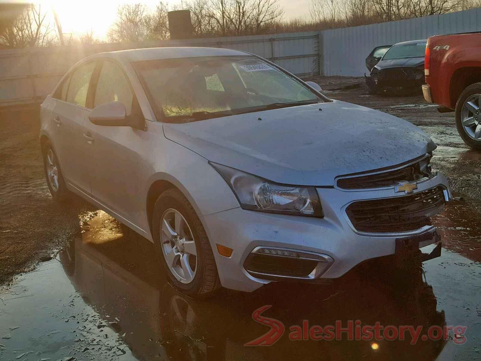 4T1B11HKXJU518365 2015 CHEVROLET CRUZE