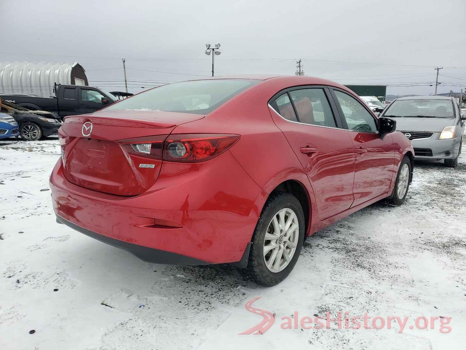 3MZBN1T70JM227693 2018 MAZDA 3