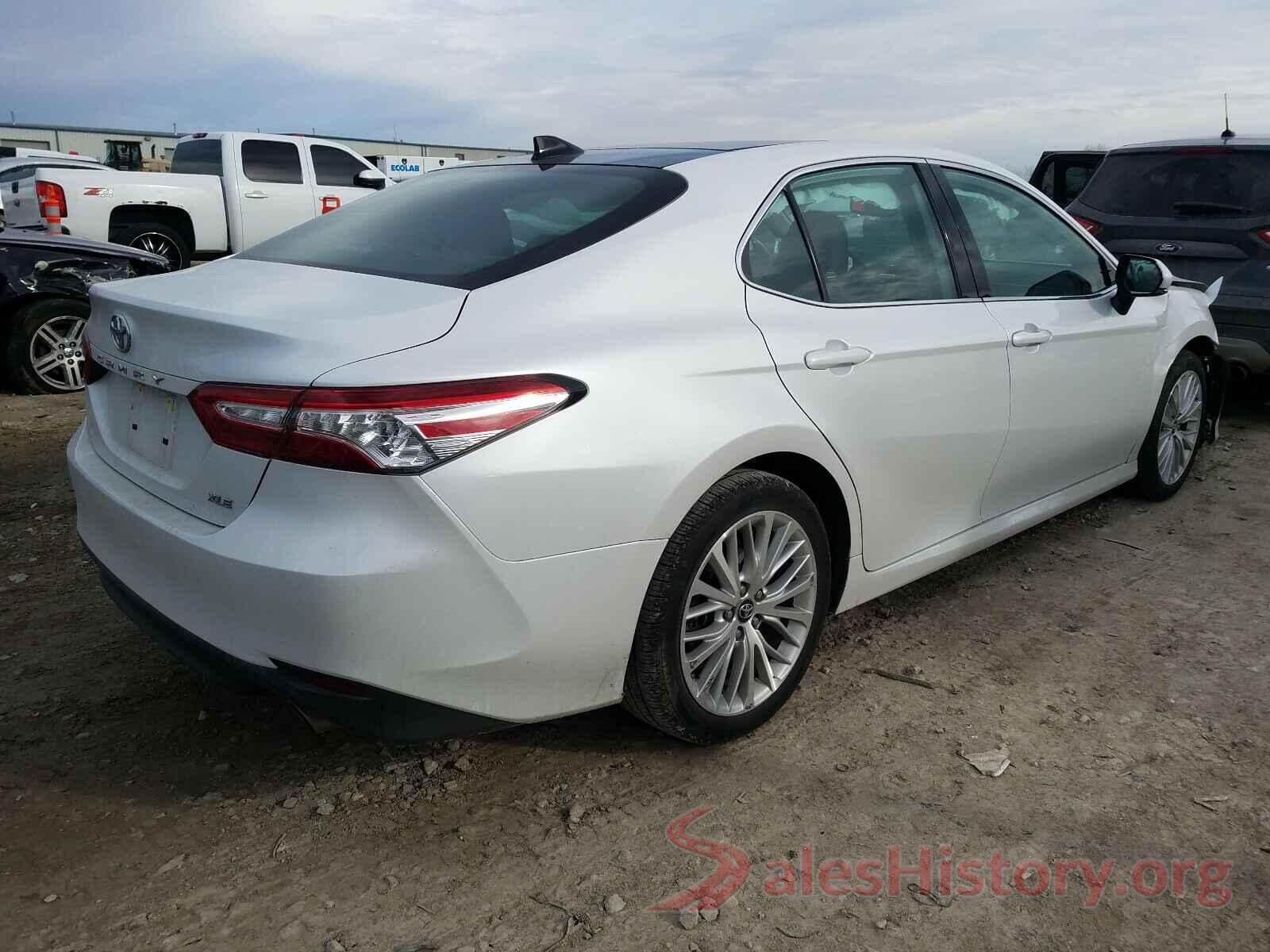 4T1B11HKXKU838903 2019 TOYOTA CAMRY