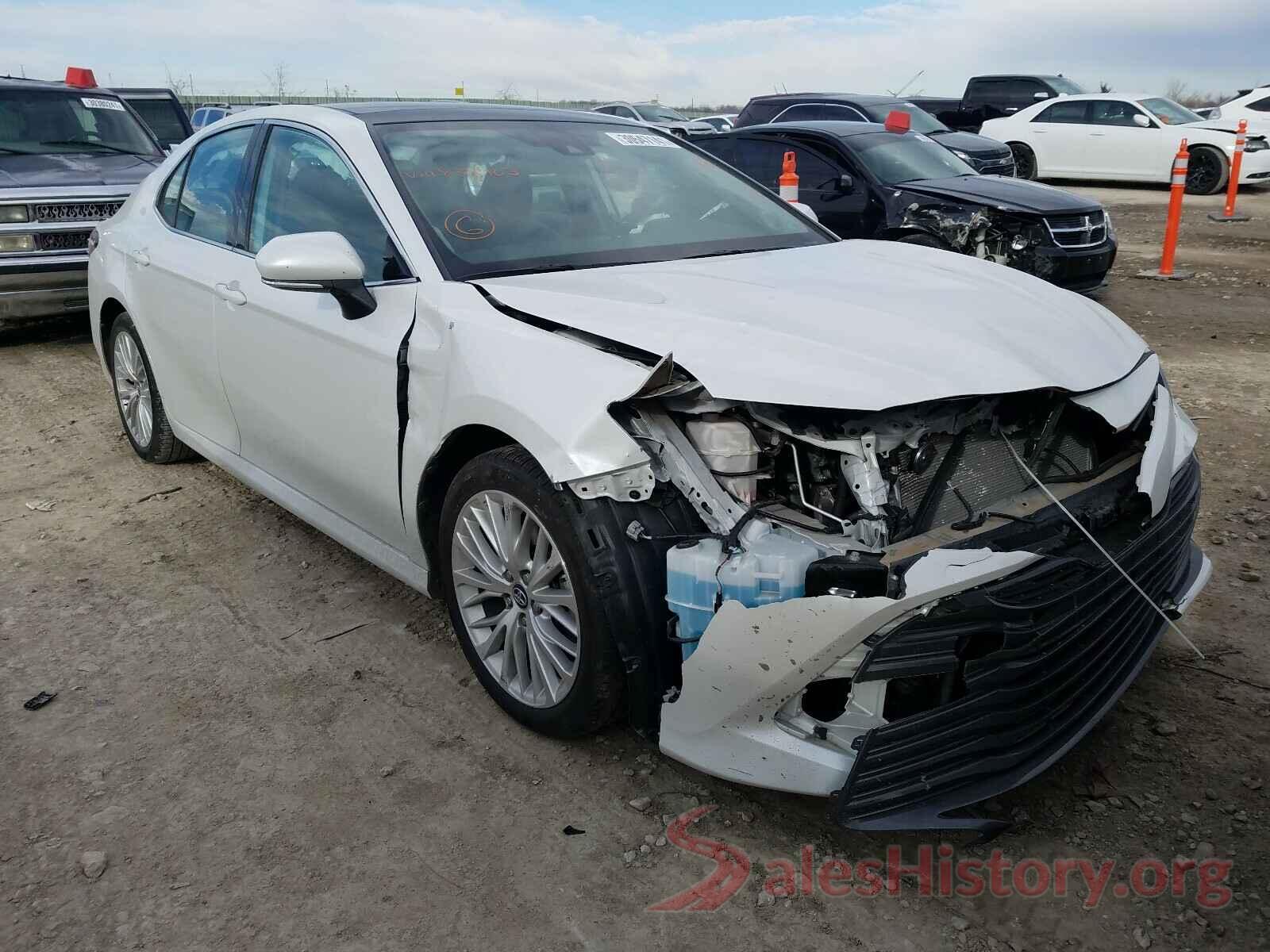 4T1B11HKXKU838903 2019 TOYOTA CAMRY