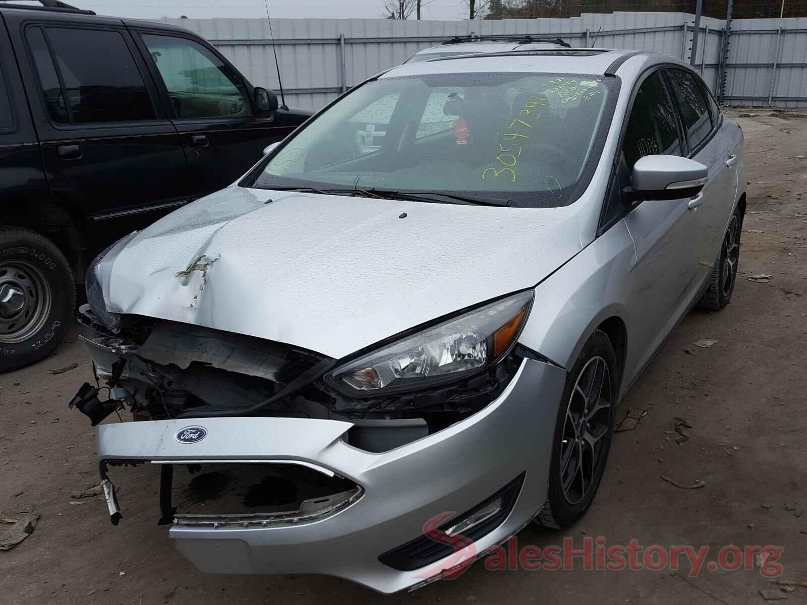 1FADP3H21JL318834 2018 FORD FOCUS