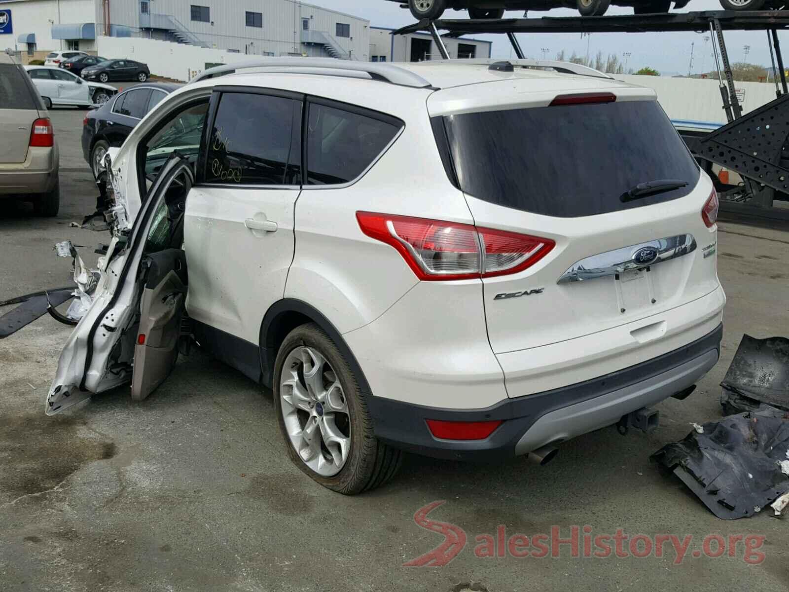 3KPF24AD8LE140936 2015 FORD ESCAPE