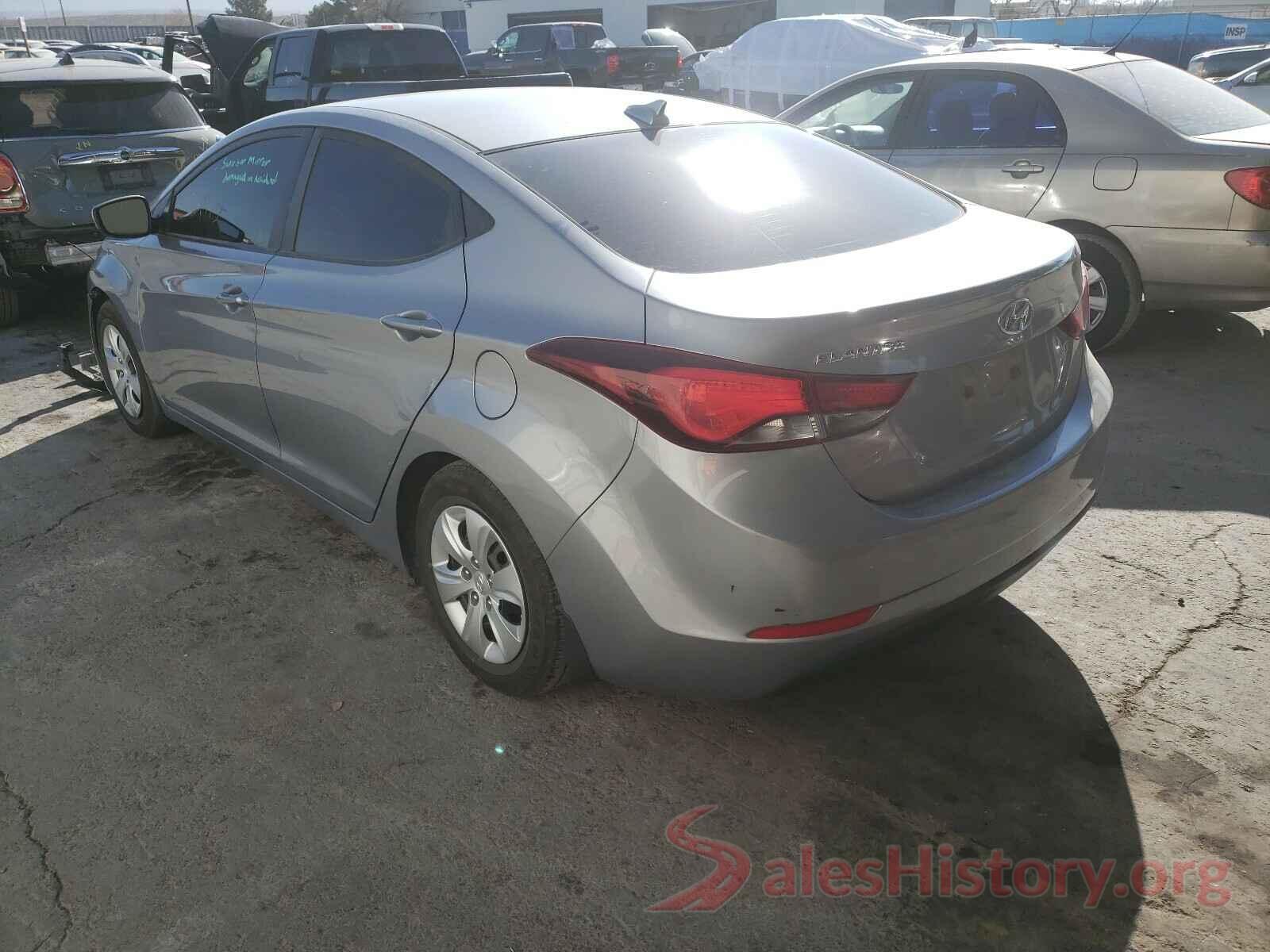 5NPDH4AE8GH756779 2016 HYUNDAI ELANTRA