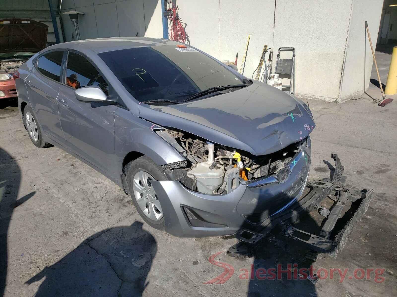 5NPDH4AE8GH756779 2016 HYUNDAI ELANTRA