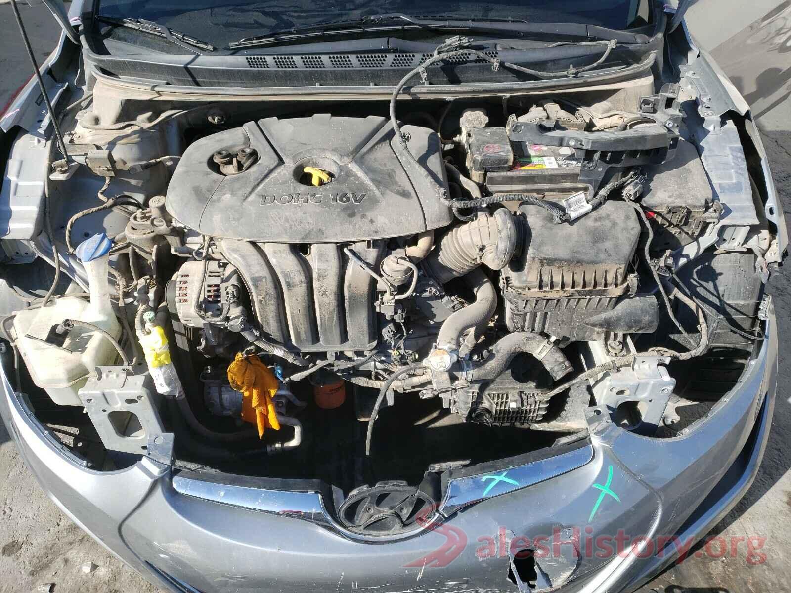 5NPDH4AE8GH756779 2016 HYUNDAI ELANTRA