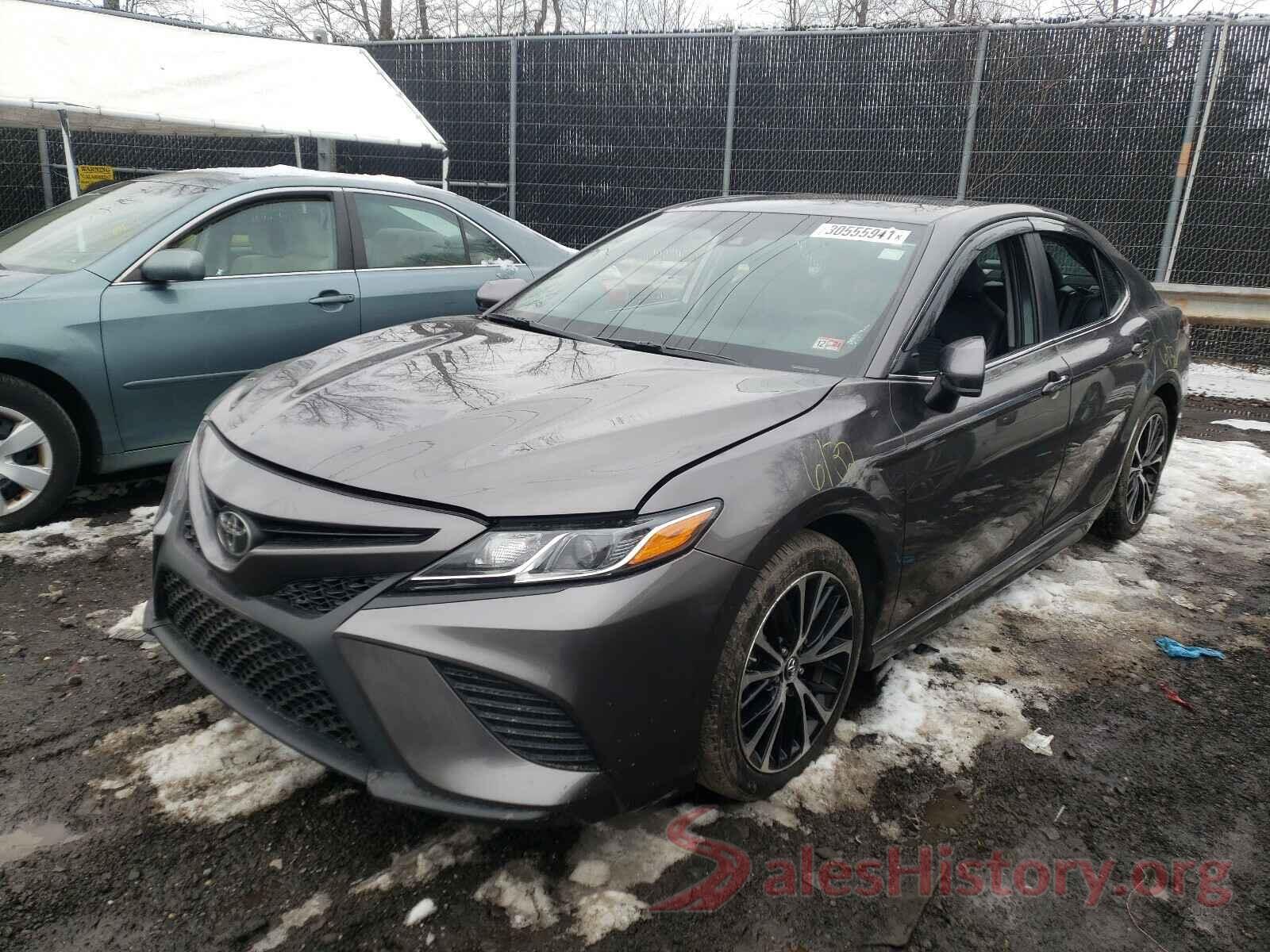 4T1B11HK1JU557149 2018 TOYOTA CAMRY