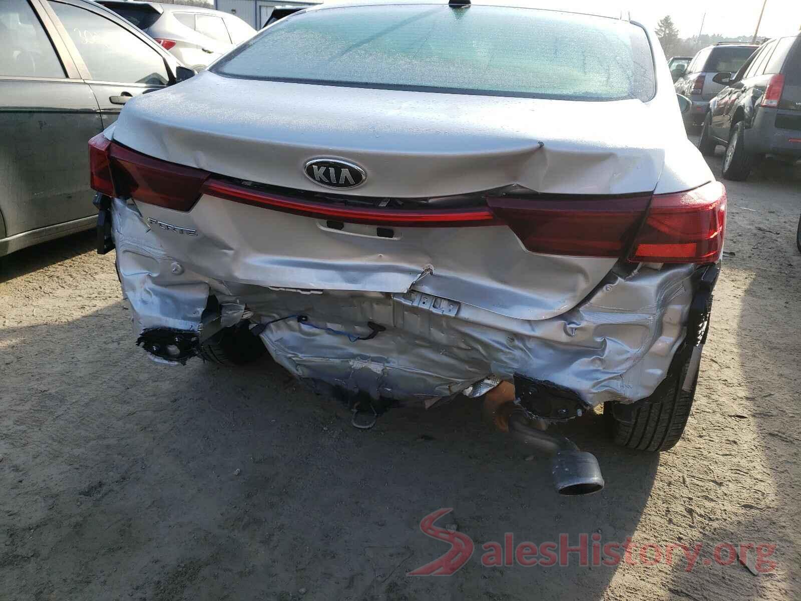 3KPF24AD5ME269797 2021 KIA FORTE