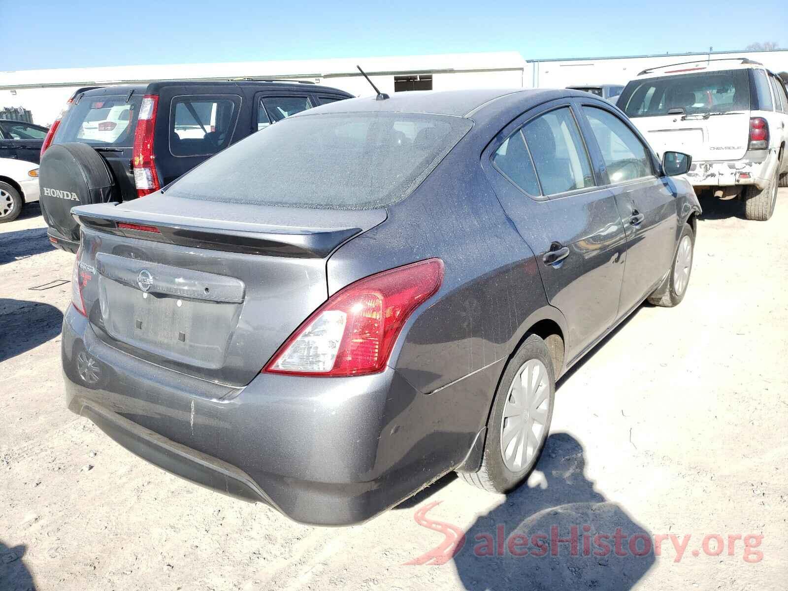 3N1CN7AP7KL805523 2019 NISSAN VERSA