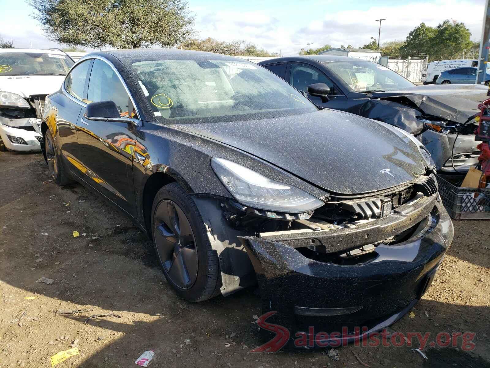 5YJ3E1EB5KF385199 2019 TESLA MODEL 3