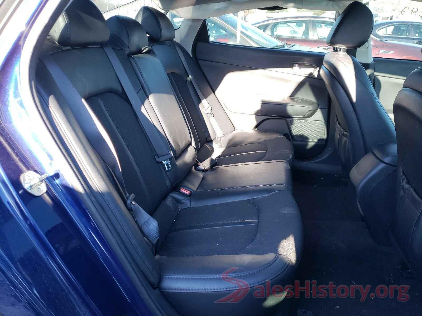 5XXGT4L33JG241330 2018 KIA OPTIMA