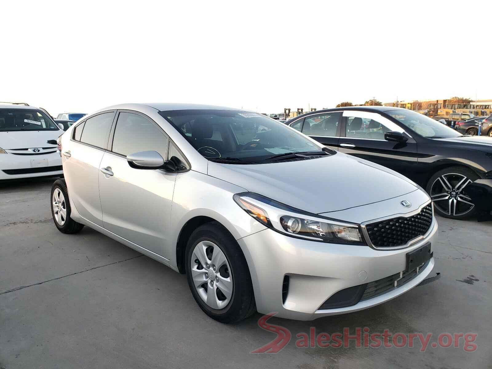 3KPFK4A76HE109833 2017 KIA FORTE