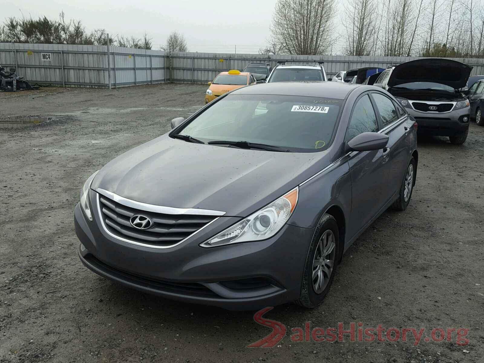 2T3RFREV1GW493689 2011 HYUNDAI SONATA