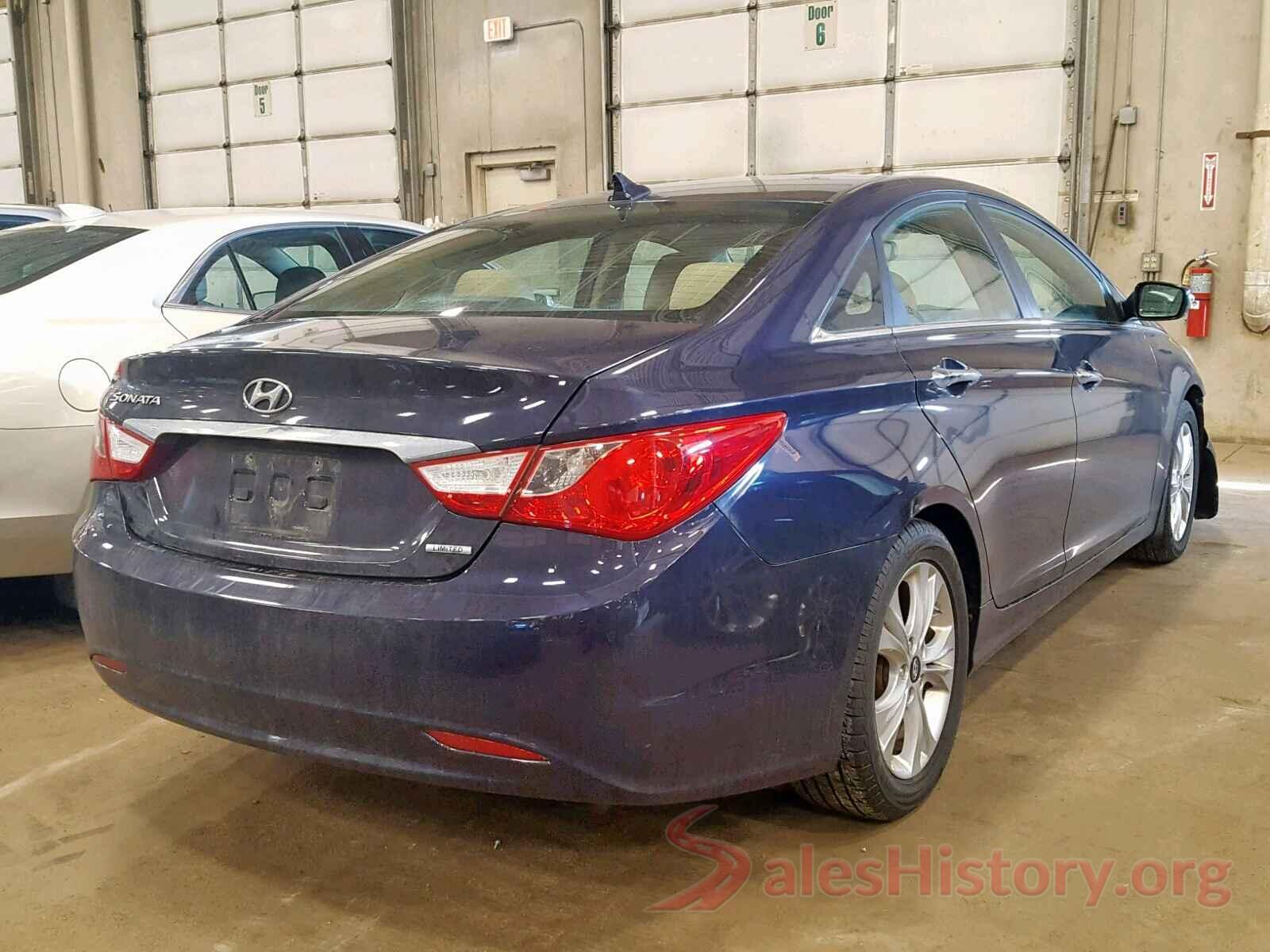 KM8J23A46KU002747 2011 HYUNDAI SONATA