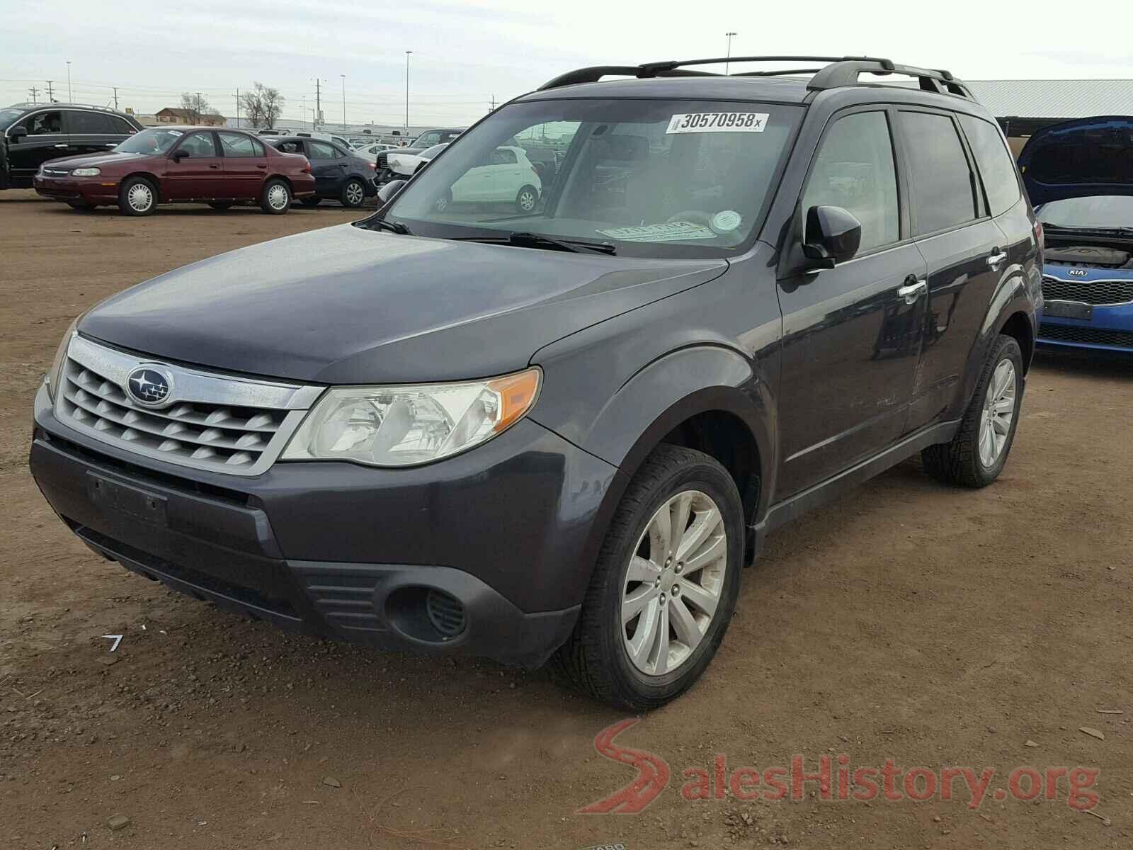 4S3GKAL6XH3616670 2011 SUBARU FORESTER