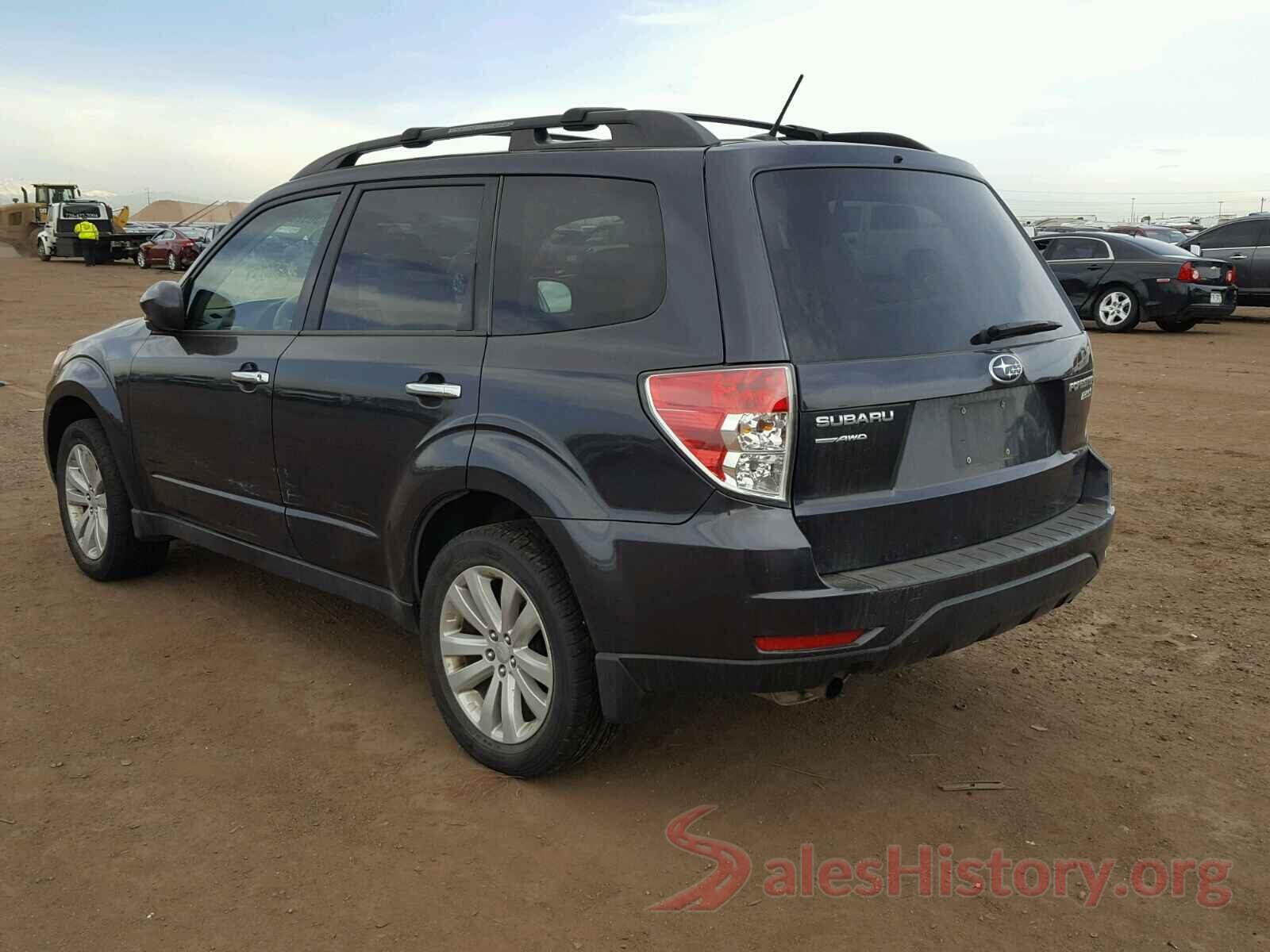 4S3GKAL6XH3616670 2011 SUBARU FORESTER