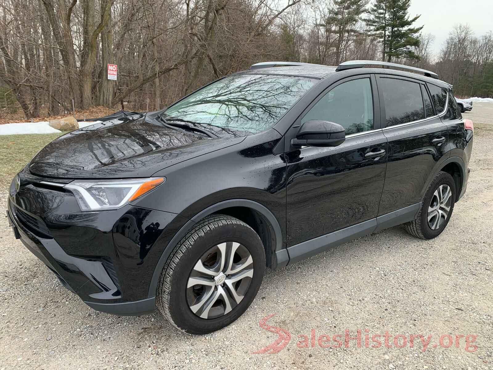 2T3BFREV3HW586913 2017 TOYOTA RAV4