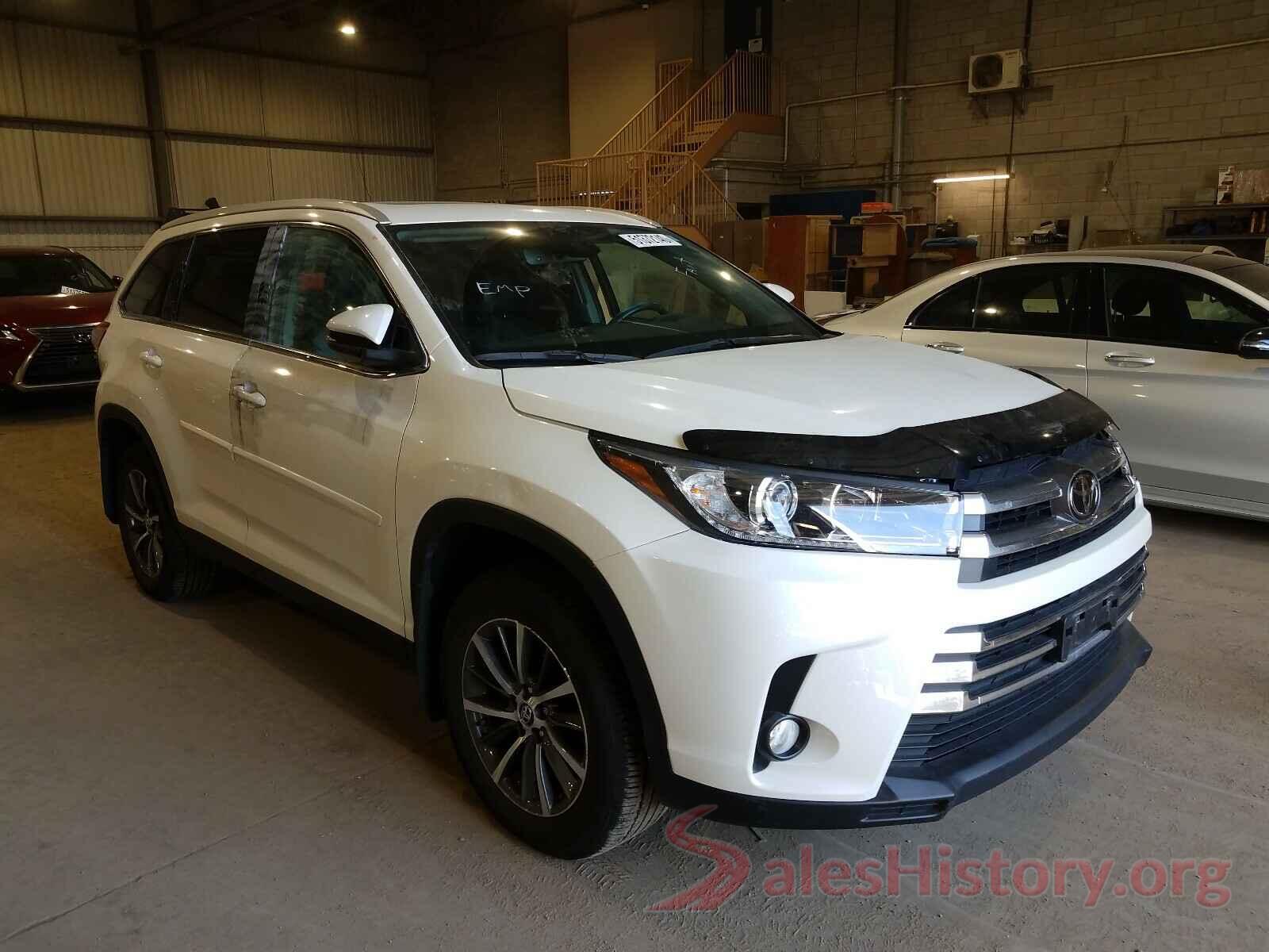 5TDJZRFH1KS584811 2019 TOYOTA HIGHLANDER