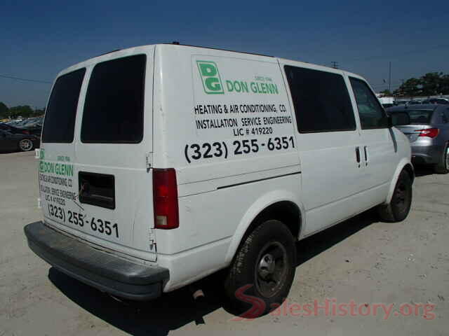 1C4PJLCB3GW136771 2001 CHEVROLET ASTRO