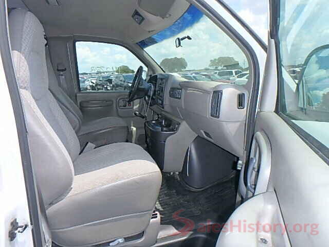 3FA6P0LU0HR300451 2000 CHEVROLET EXPRESS