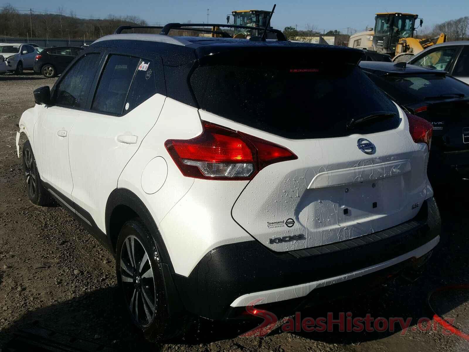 3N1CP5CU3JL530765 2018 NISSAN KICKS